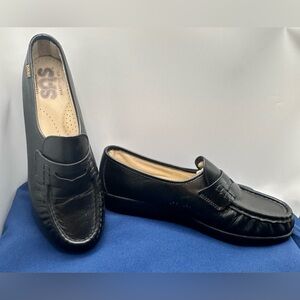 SAS Hand-Laced Leather Penny Loafers - Tripad Comfort Tech - Black Size 7